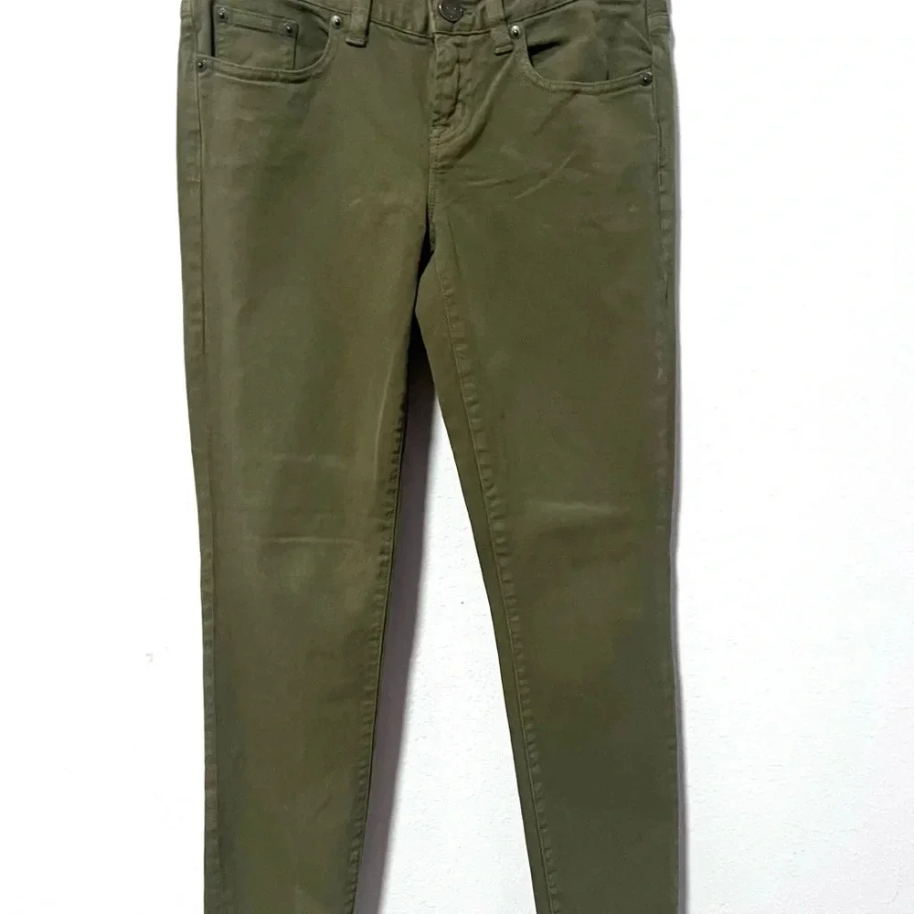 J. Crew Green toothpick Skinny Jeans with‎ Tapered Fit